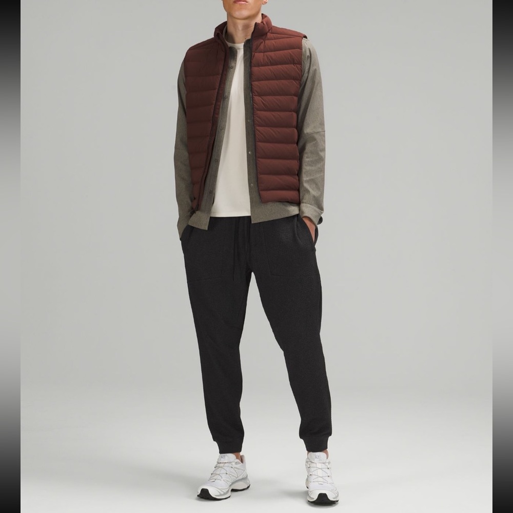 lululemon at ease jogger - black